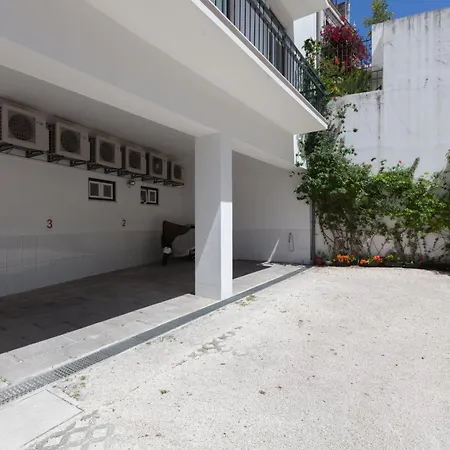 아파트 Flh Liberdade Spacious With Parking