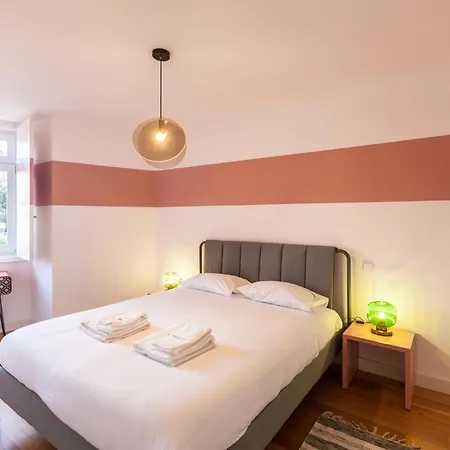 公寓 Flh Liberdade Spacious With Parking *